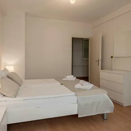 Break - Palace 29 Апартаменты