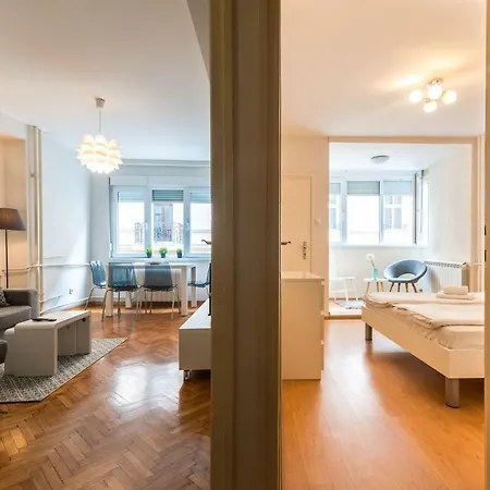 Break - Palace 29 Belgrade